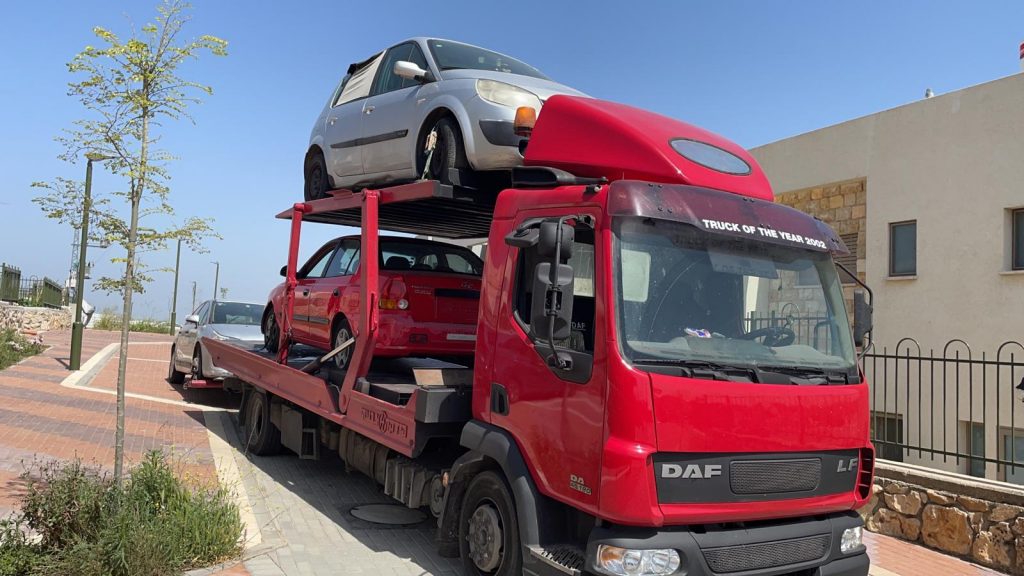 קונה רכבים לפירוק ב מרכז